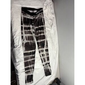 Nike Pro Dri-FIT Leggings,black and white grid-like pattern size  small